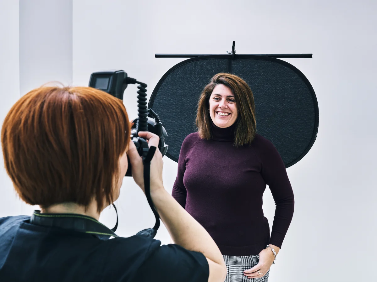 Sesión de fotografía clínica para diseñar la sonrisa antes de las carillas